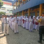 Bhabinkamtibmas Polsek Cileungsi Ajak Warga Jaga Kondusivitas Lewat Giat Cooling System