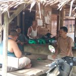Pererat Tali Silaturahmi, Babinsa Koramil 05/Kolang Komsos Dengan Warga Desa Binaan
